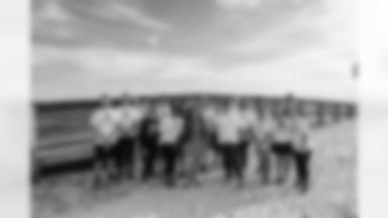 2023_0419_BeachCleanup_19