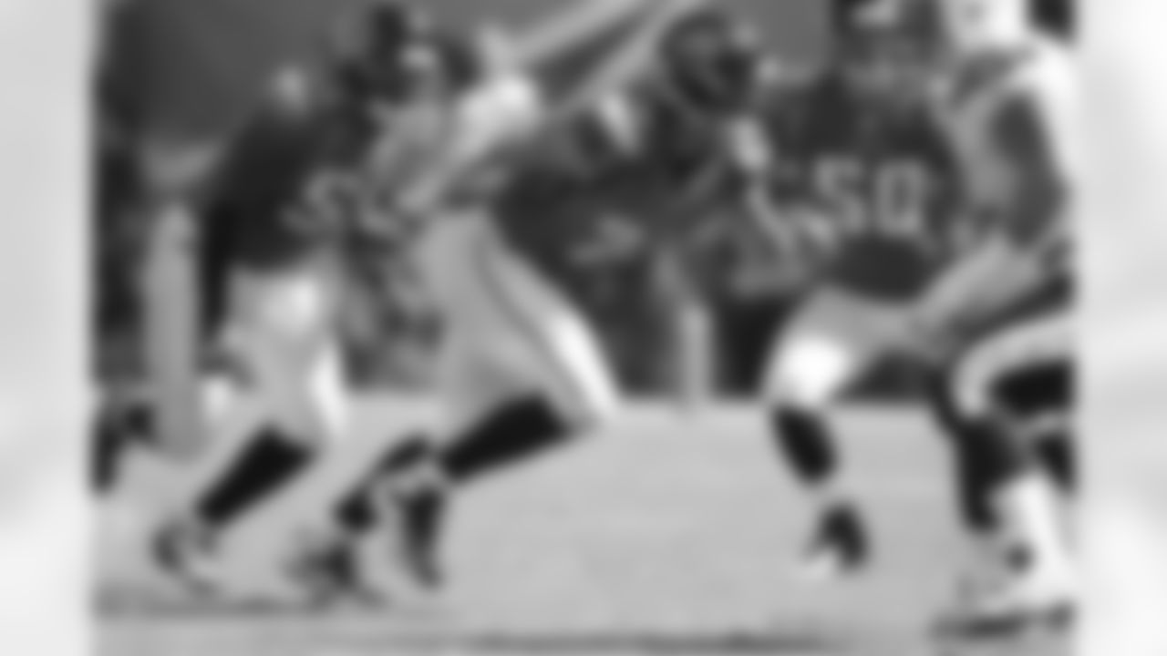 2010 Season - Broncos vs. Jaguars-1