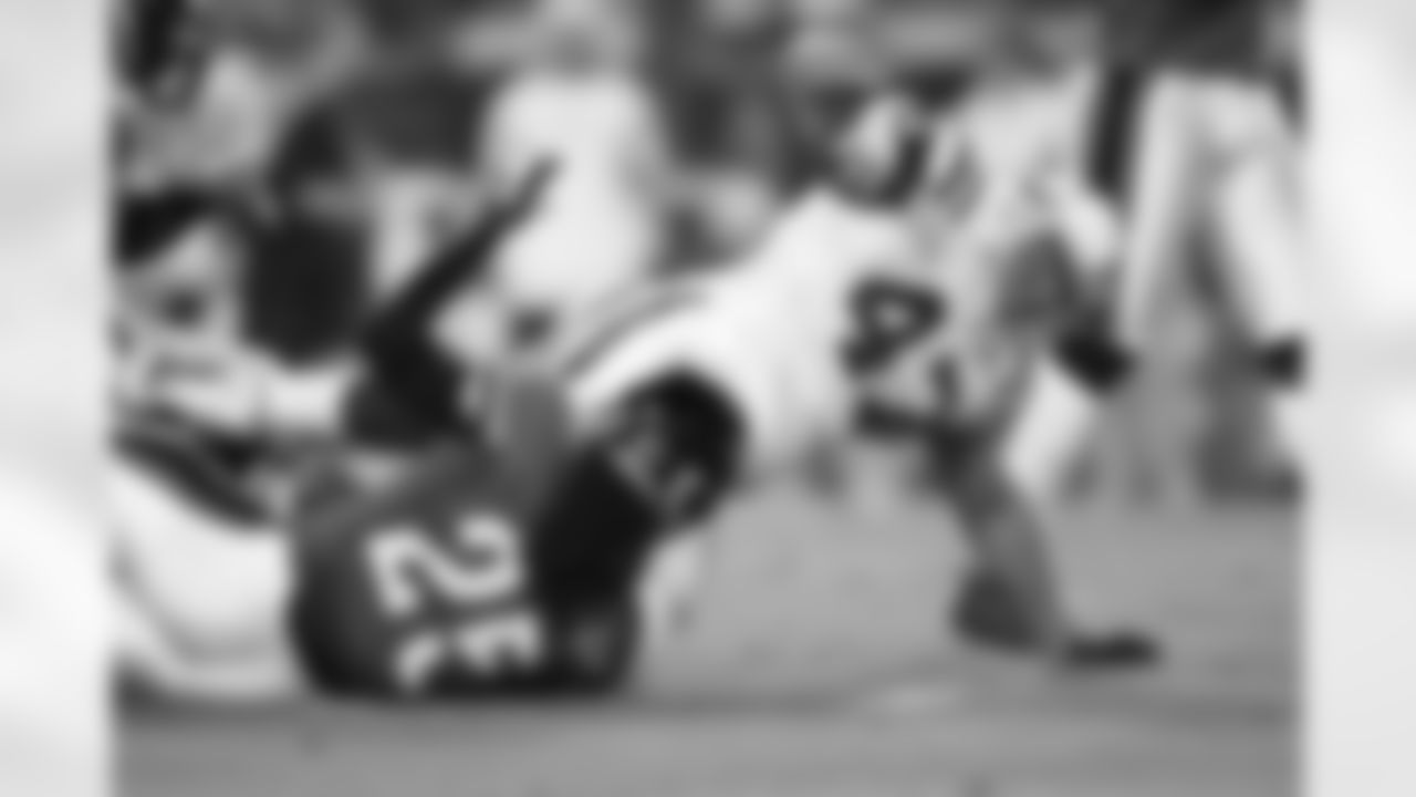 25 Reggie Nelson