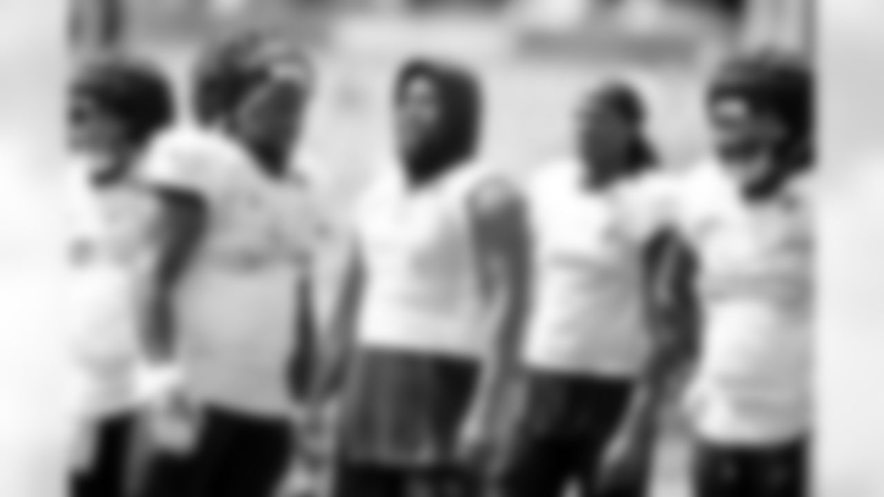 2023 Jaguars Training Camp Practice
DL Folorunso Fatukasi (94), DL Dawuane Smoot (91), and DL DaVon Hamilton (52)