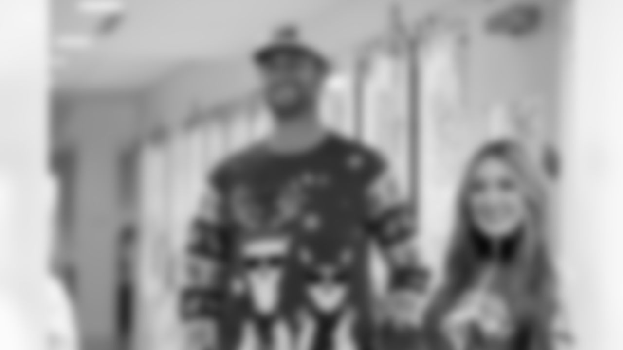 2022_1214_RonaldMcDonaldHouse_010
