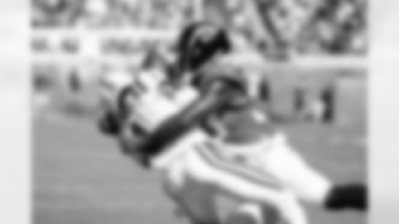 Jacksonville Jaguars vs. Indianapolis Colts
LB Devin Lloyd (33)