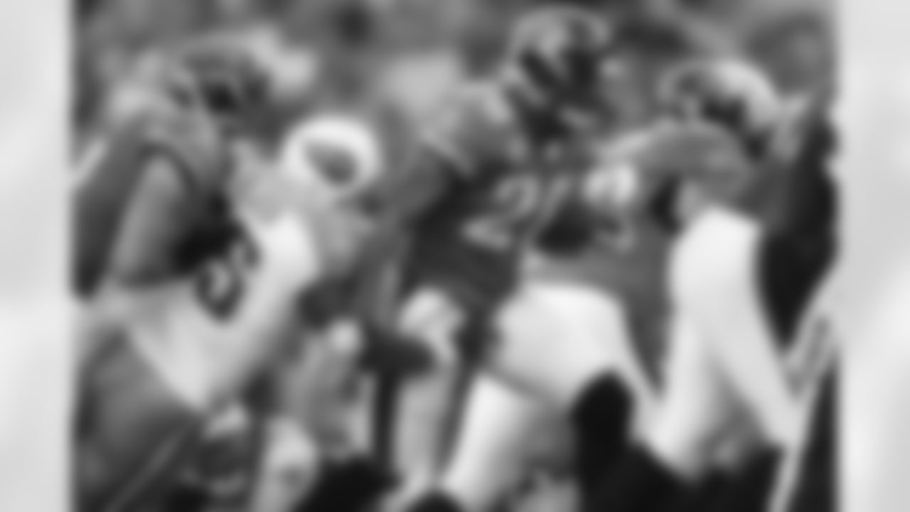 28 Fred Taylor