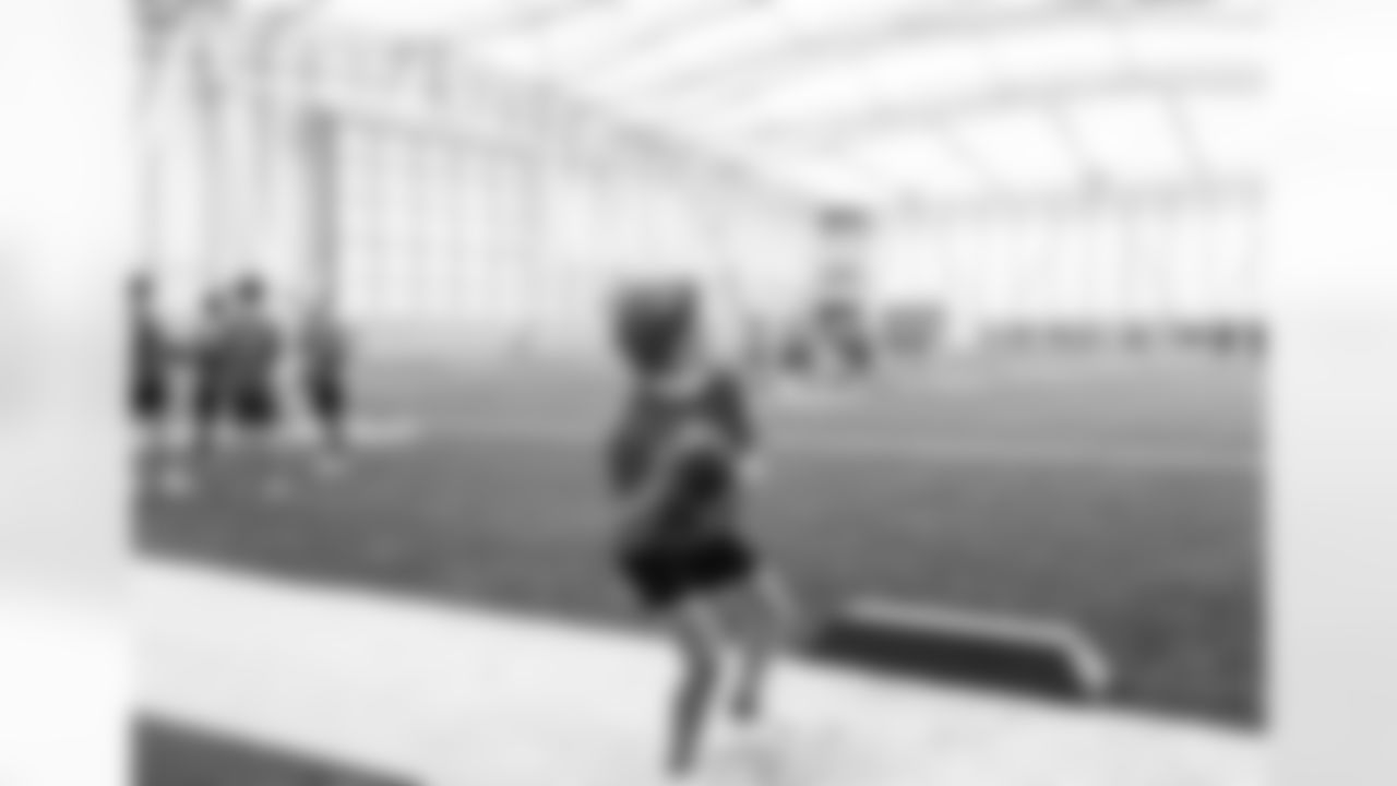 Jacksonville, FL (5-1-21) – Jaguars PREP hosts a QB Challenge for NFL Flag 2021 teams in the Dream Finders Homes Flex Field at Daily's Place.