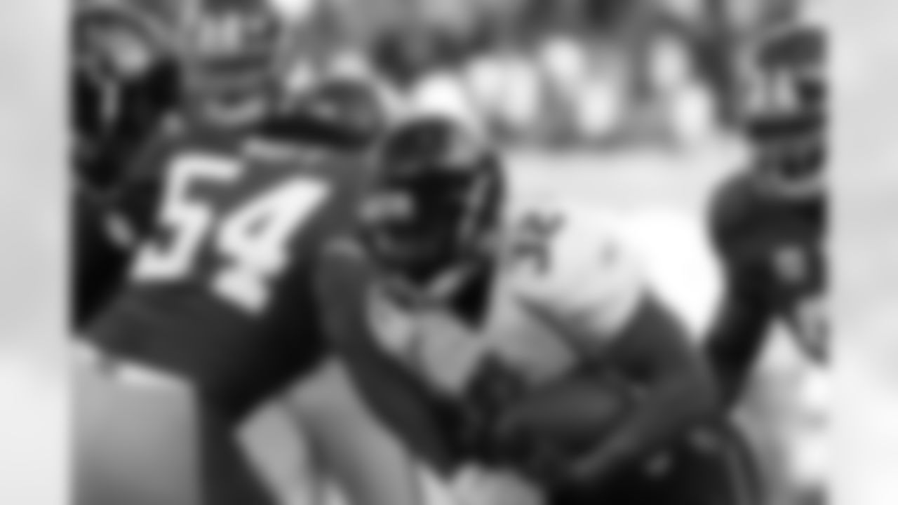 32 Maurice Jones-Drew