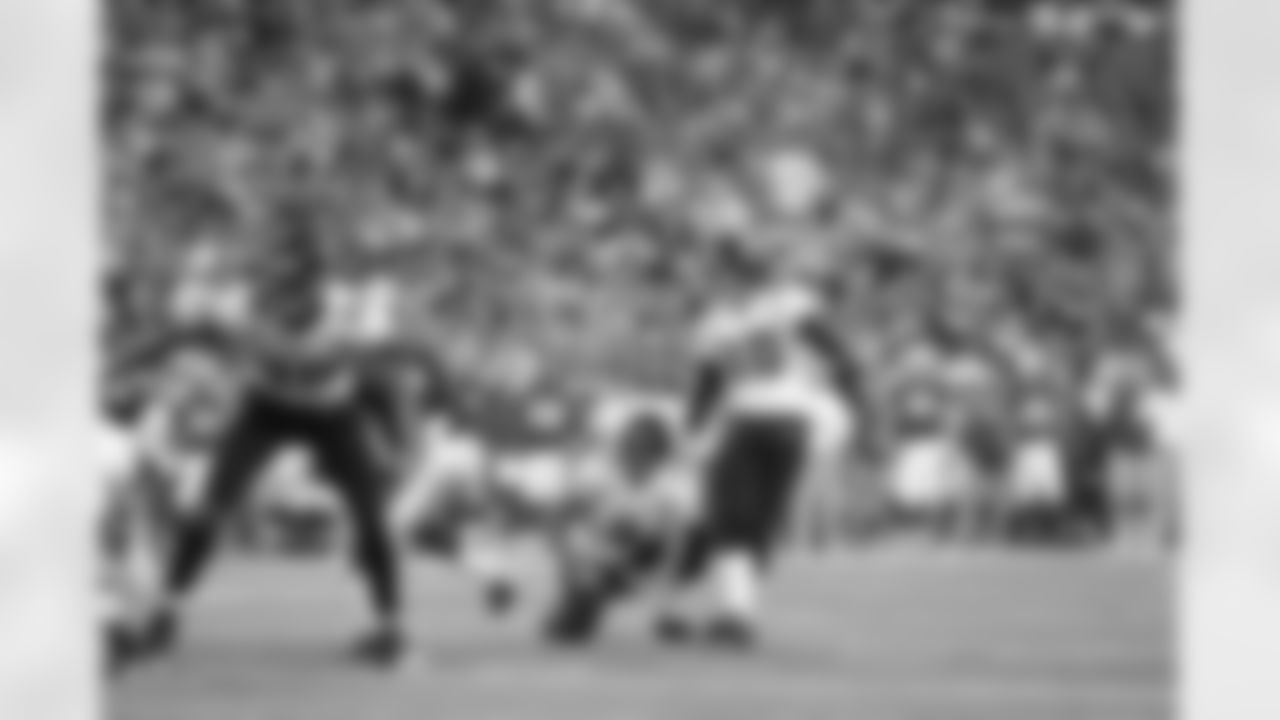 89 Marcedes Lewis, #3 Adam Podlesh, #10 Josh Scobee