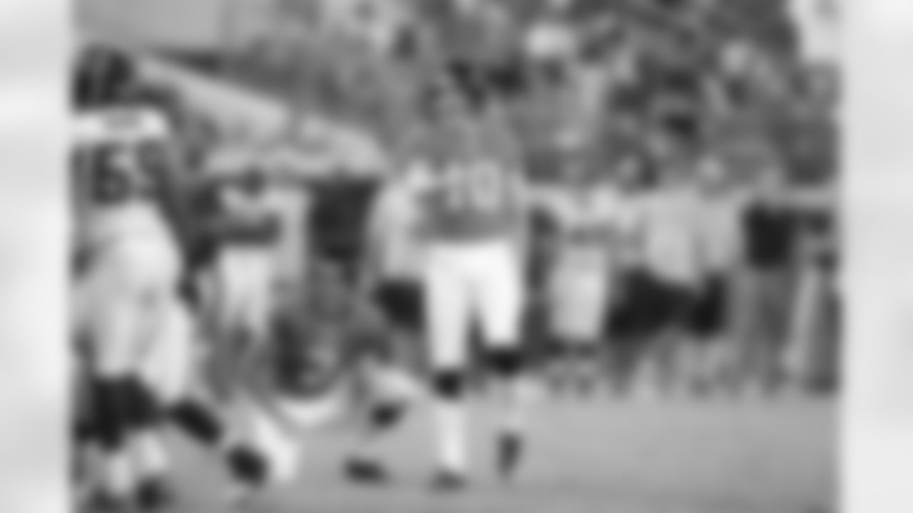 3 Adam Podlesh, #10 Josh Scobee