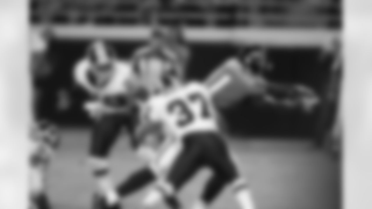 11 Mike Sims-Walker