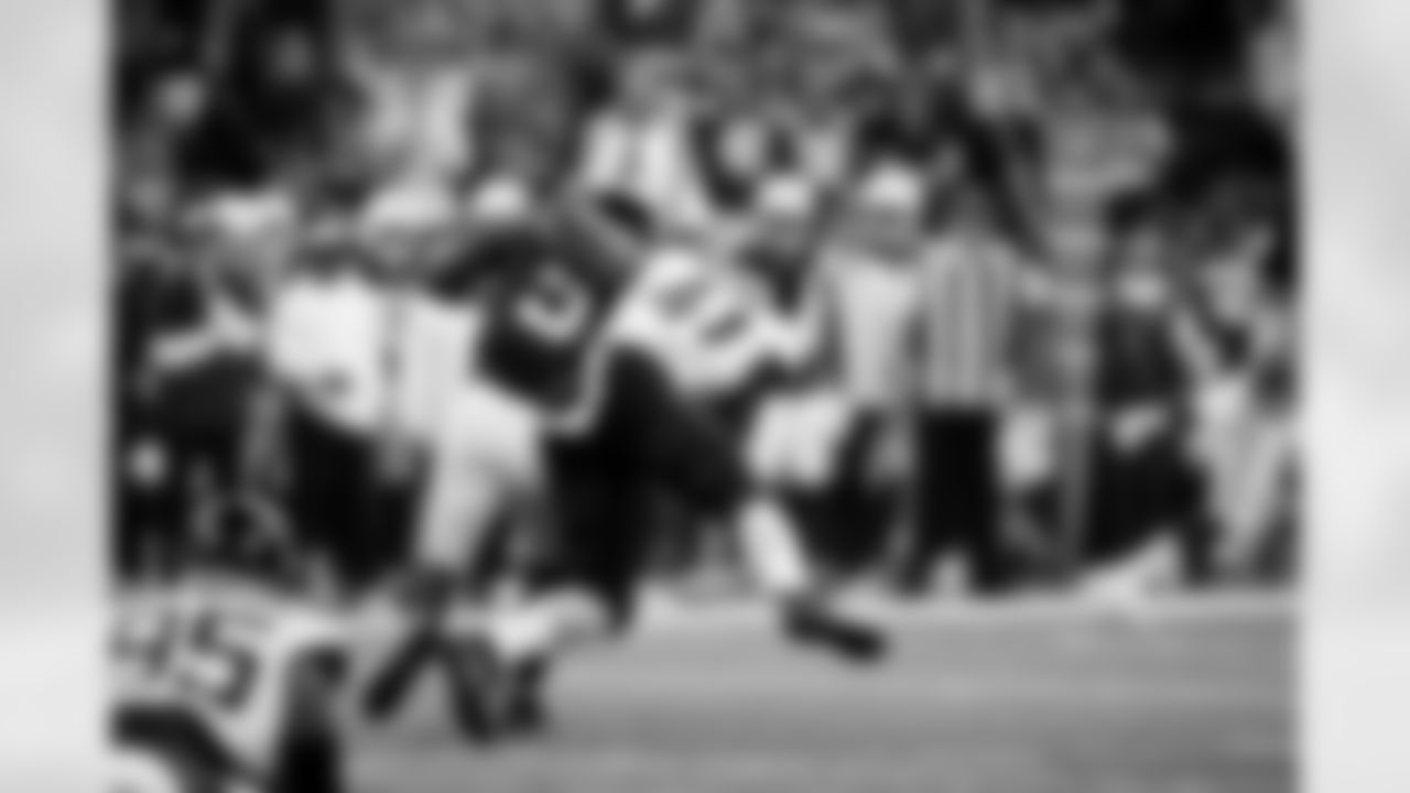 Jacksonville Jaguars vs. Indianapolis Colts
OLB Josh Allen (41)