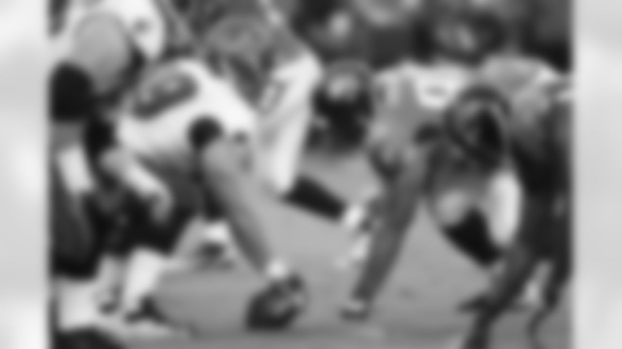 96 Terrance Knighton