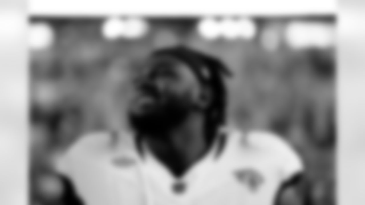 Jacksonville Jaguars vs. Indianapolis Colts
OL Anton Harrison (77)