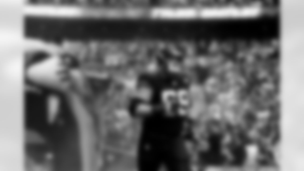 Jacksonville Jaguars vs. Atlanta Falcons
OL Tyler Shatley (69)