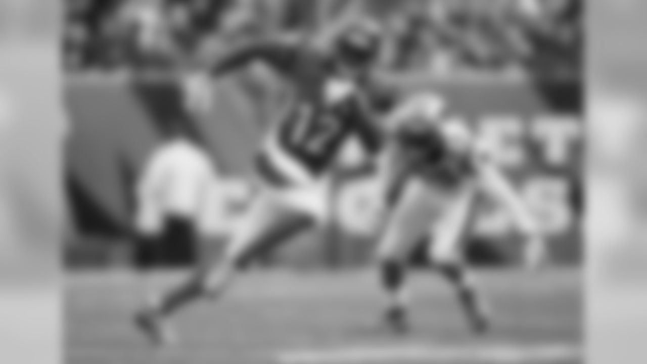 One player who has really stepped up in Green's absence has been the third-year veteran out of Rutgers. Sanu already has a career-high 533-yards on 35 receptions and is on pace to set career-highs for receptions and touchdowns.