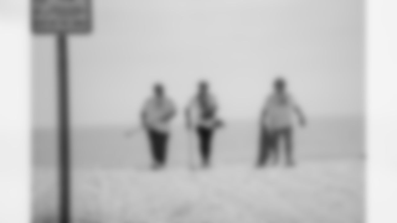 2023_0419_BeachCleanup_36