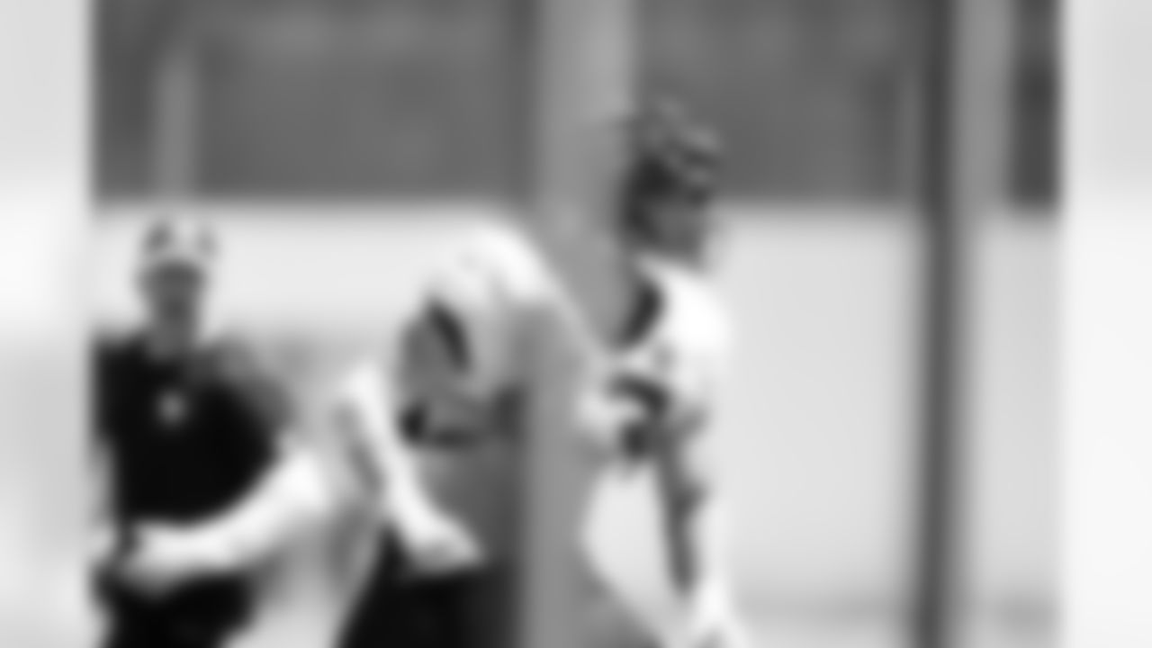 DL Derek Parish (43)