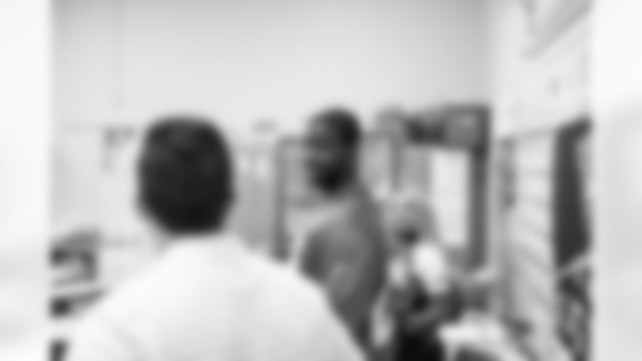 2023_0308_LiteracyLockerRoom_13
