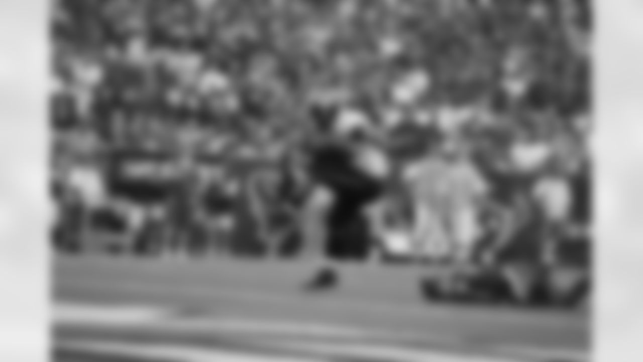 32 Maurice Jones-Drew