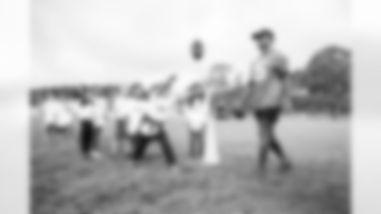 2022_HispanicHeritageSchoolVisit-26