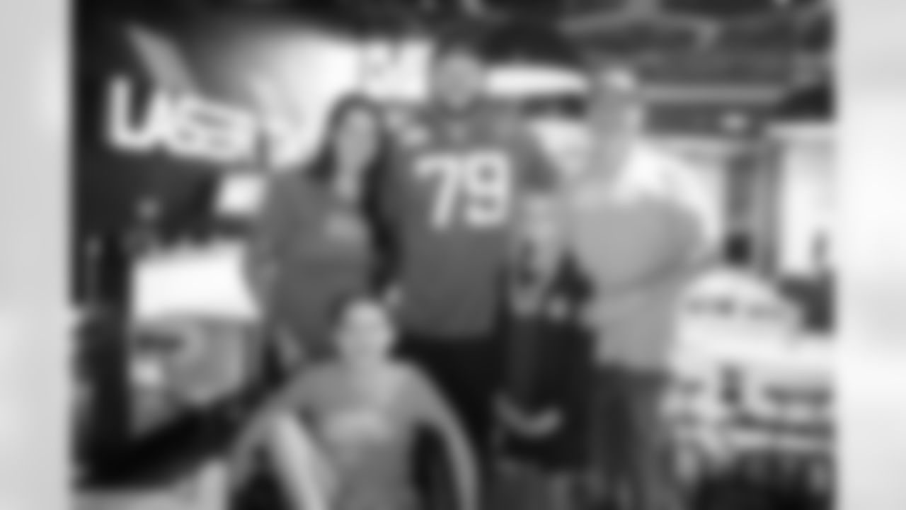 2022_1018_CrucialCatchBowling_049