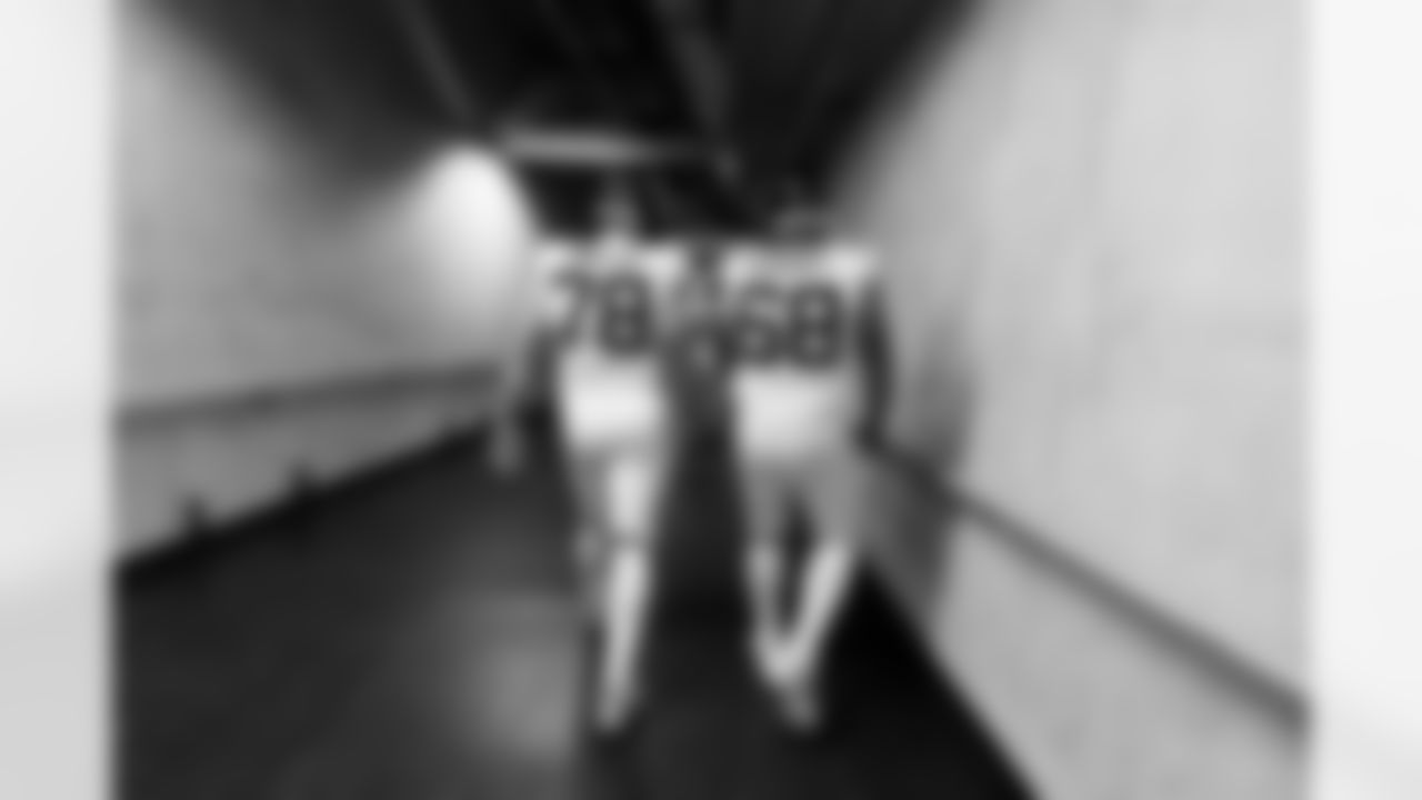 Jacksonville Jaguars vs Detroit Lions
OL Ben Bartch (78) and OL Brandon Scherff (68)