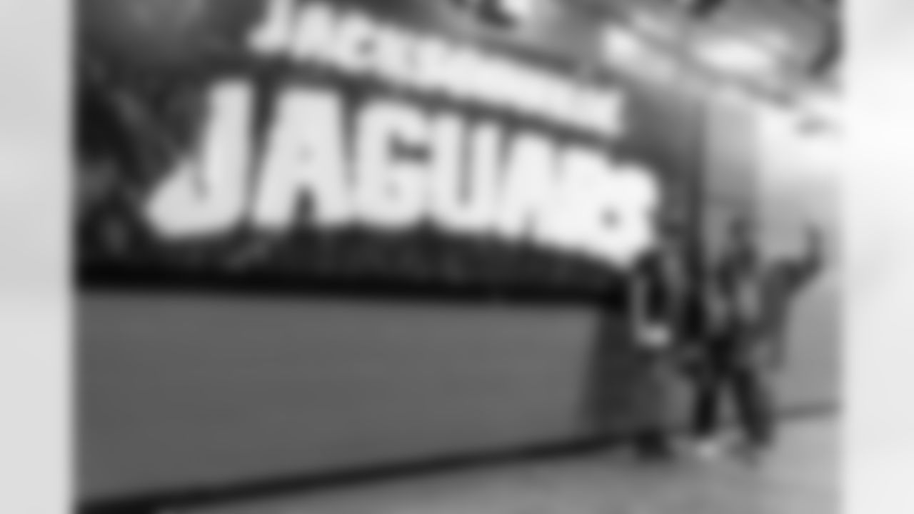 2023_0820_JaguarsONE_65
