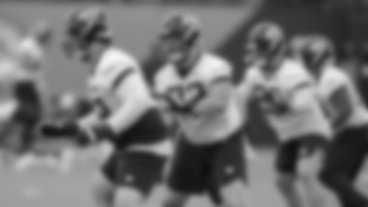 2020-08-23 - Jaguars Practice - Rick WIlson - -04