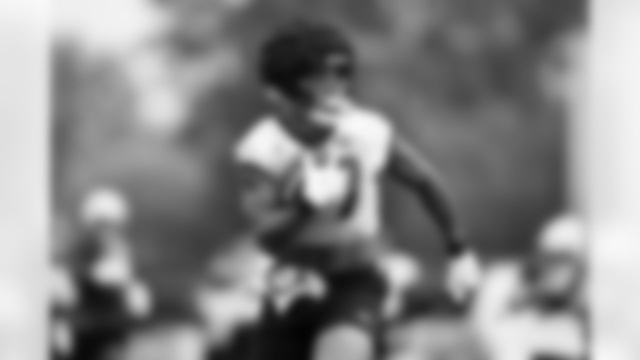 TE Evan Engram (17)