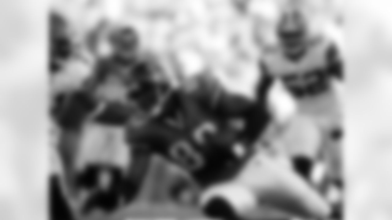 89 Marcedes Lewis