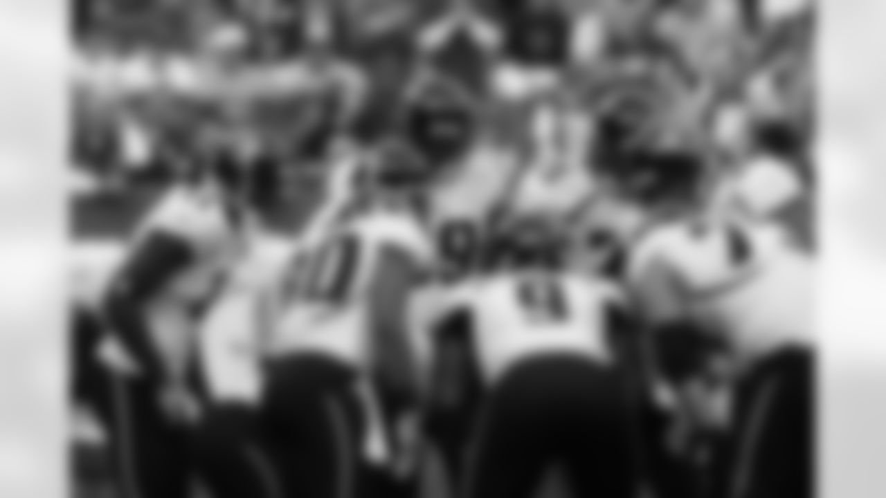 11 Mike Sims-Walker, #80 Mike Thomas, #9 David Garrard, #73 Eben Britton