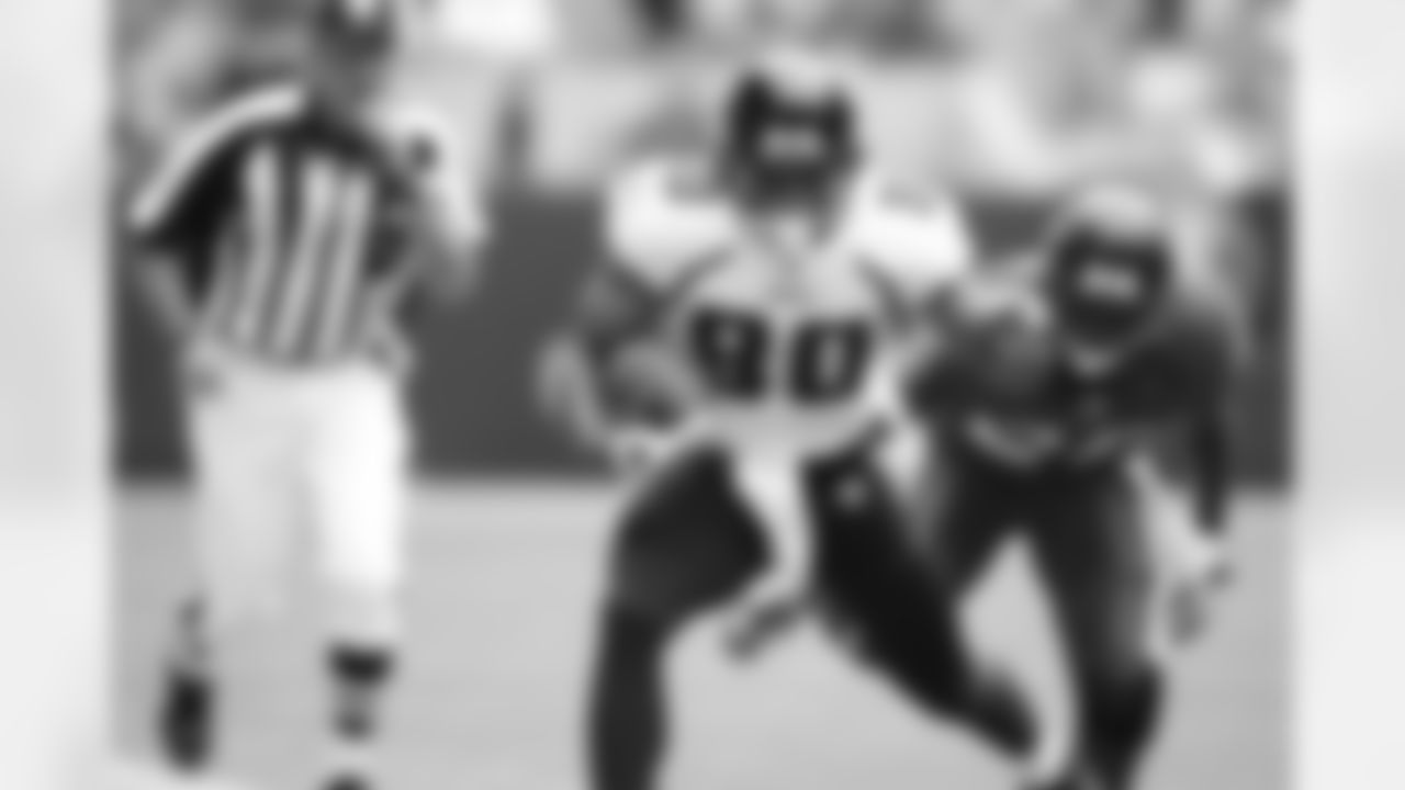 80 Mike Thomas