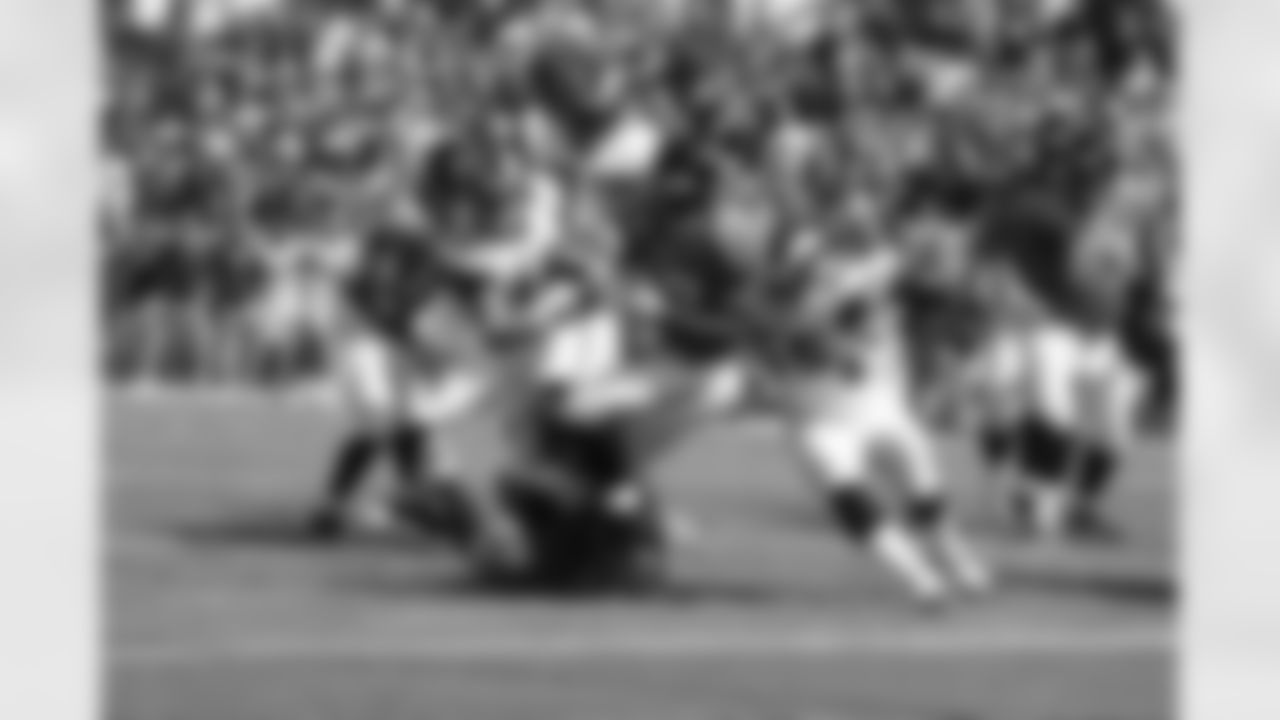 32 Maurice Jones-Drew