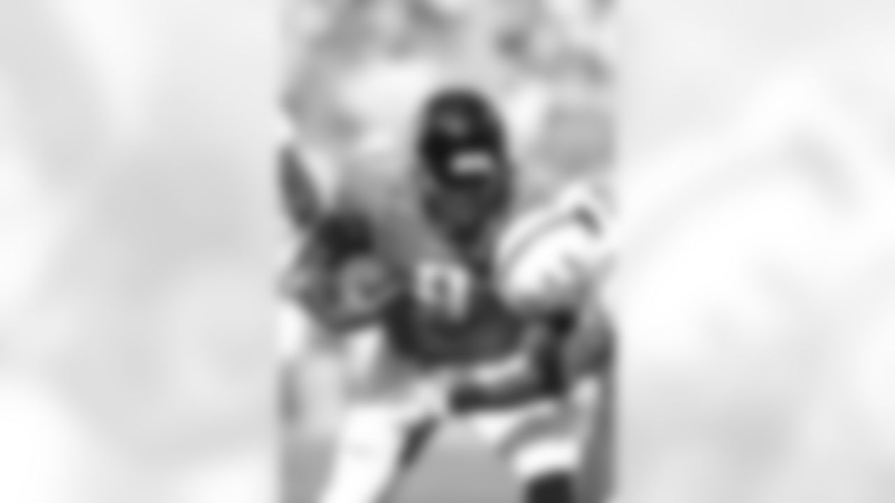 9 David Garrard