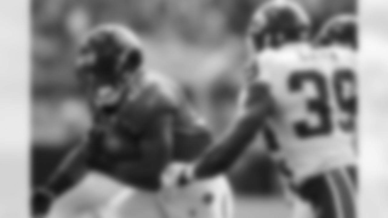 23 Rashad Jennings
