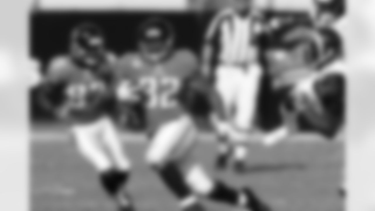 32 Maurice Jones-Drew