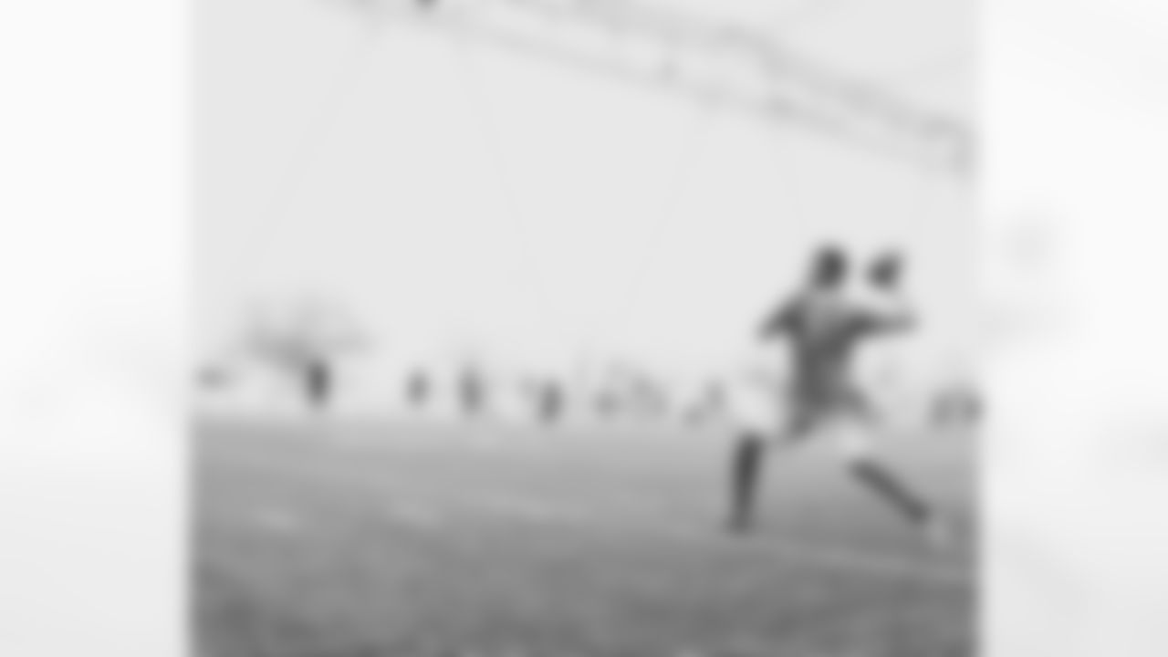 Jacksonville, FL (5-1-21) – Jaguars PREP hosts a QB Challenge for NFL Flag 2021 teams in the Dream Finders Homes Flex Field at Daily's Place.