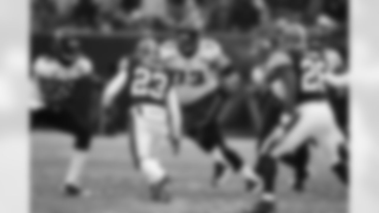 85 Ernest Wilford, #73 Eben Britton