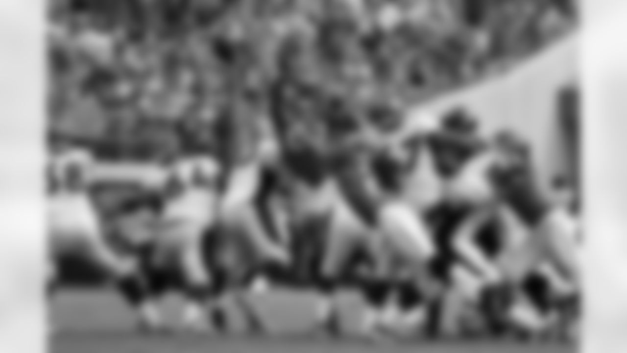 69 Leger Douzable, #27 Rashean Mathis