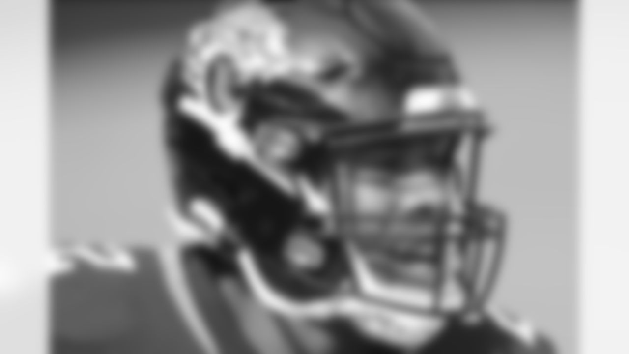 Jacksonville Jaguars running back Devine Ozigbo warms up before an NFL football game against the Pittsburgh Steelers, Sunday, Nov. 22, 2020, in Jacksonville, Fla. (AP Photo/Matt Stamey)