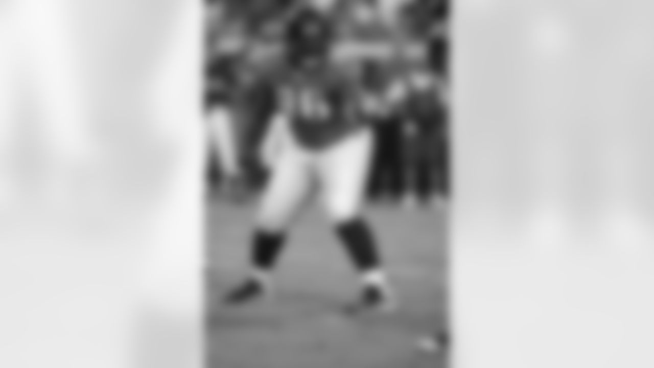 96 Terrance Knighton