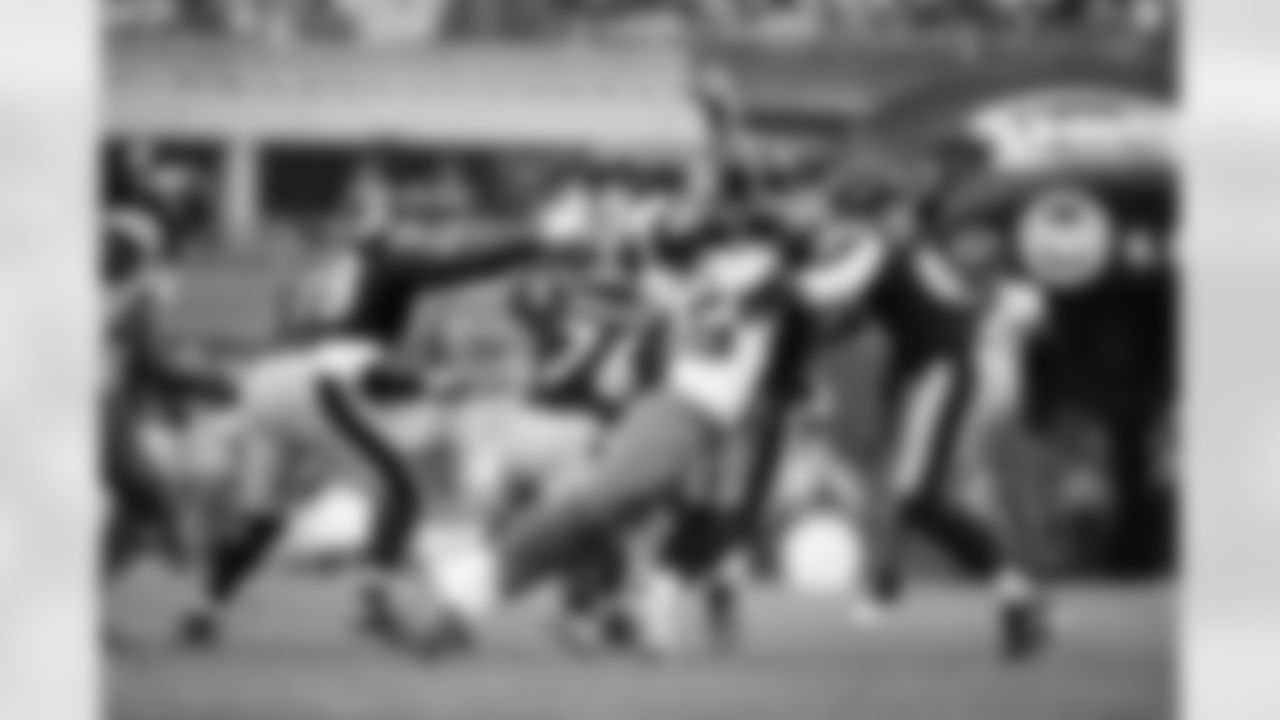 Jacksonville Jaguars vs. Pittsburgh Steelers
OLB K'Lavon Chaisson (45)