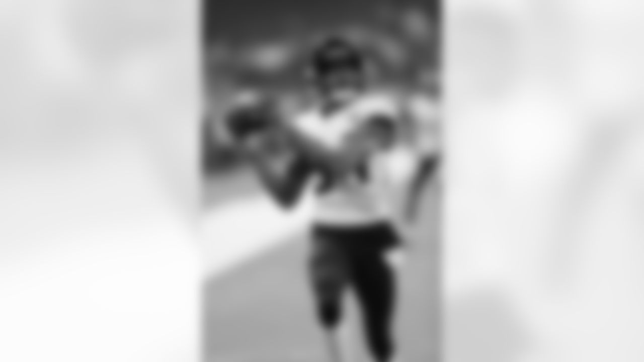 Jacksonville Jaguars wide receiver Keelan Cole (84) warms up before an NFL football game against the Indianapolis Colts in Indianapolis, Sunday, Nov. 11, 2018. (AP Photo/AJ Mast)