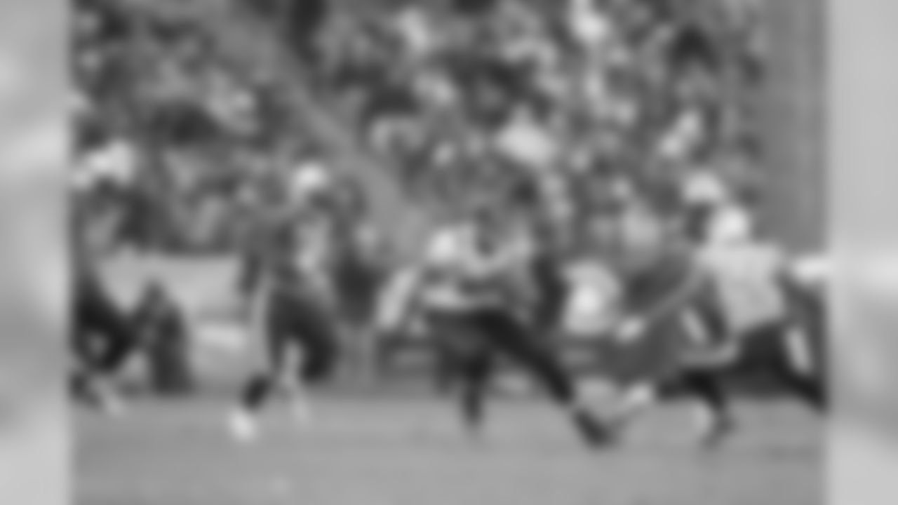 2010 Season - Jaguars vs. Titans