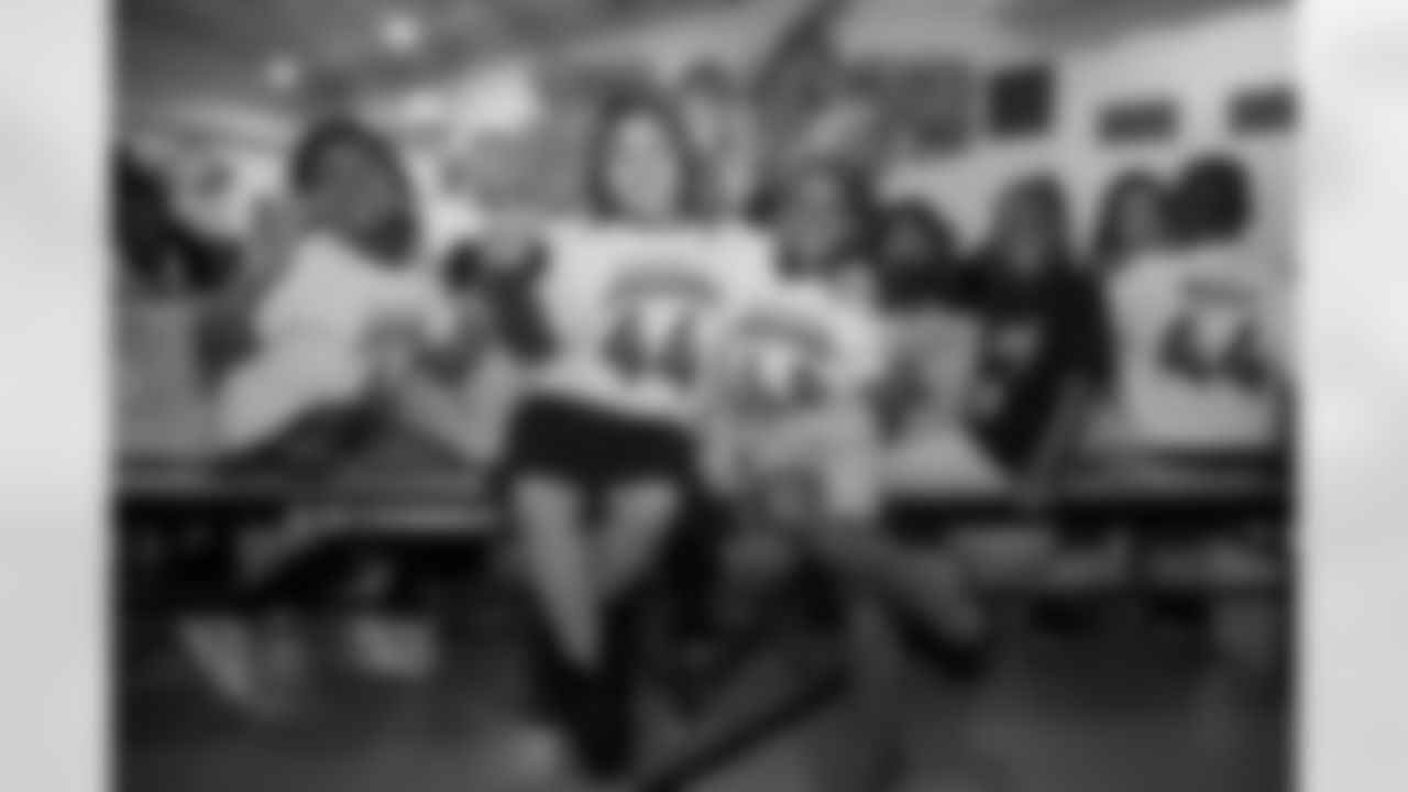 2022_1122_JoshTravonYetDinner_026