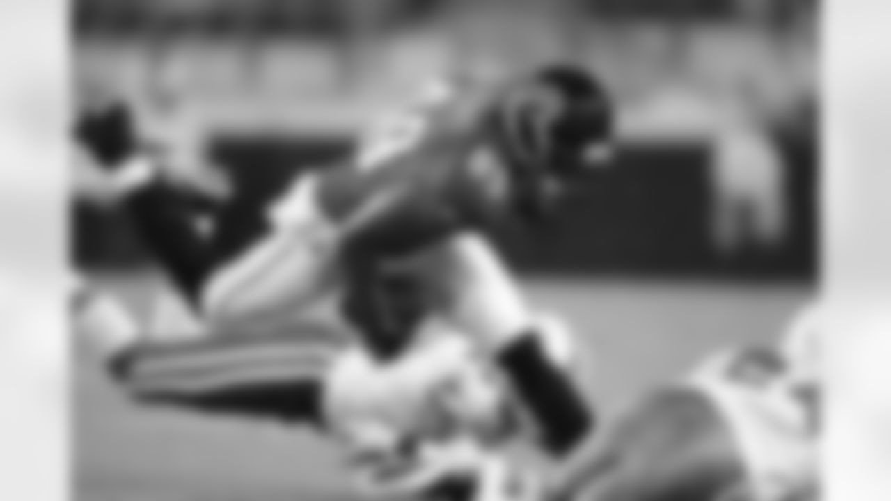 89 Marcedes Lewis
