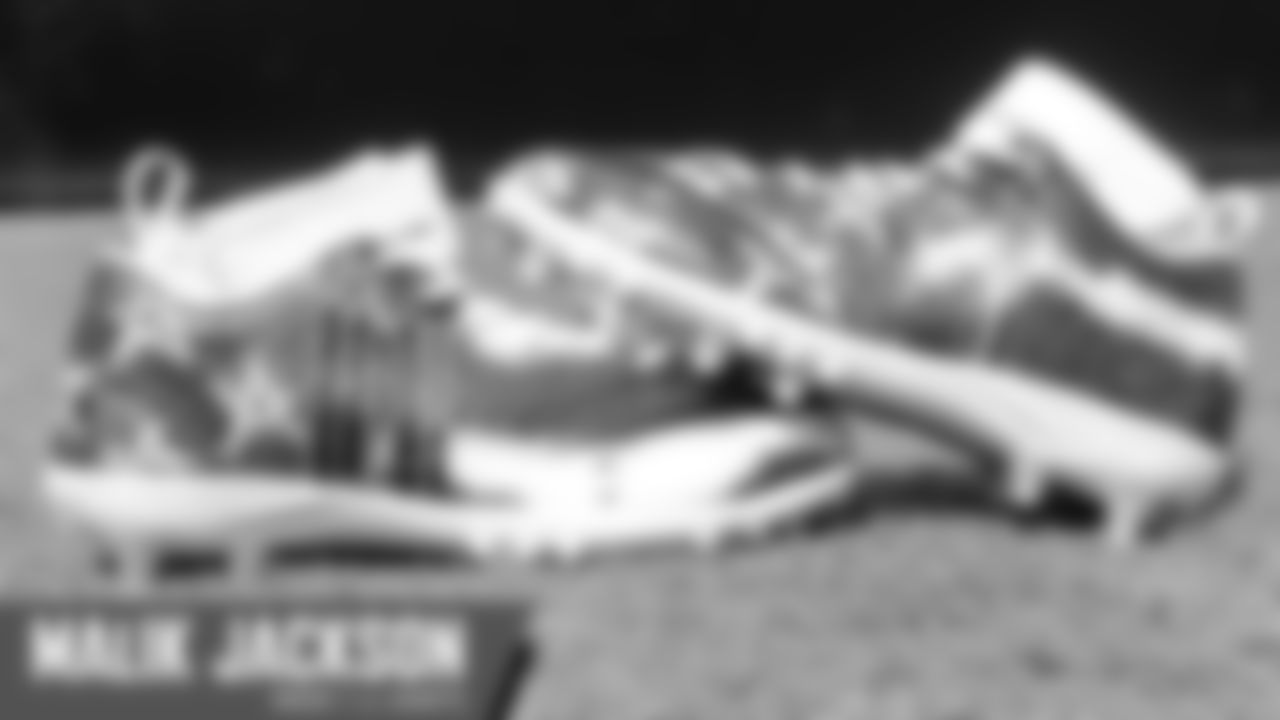 MALIKCLEATS-GIANTS2