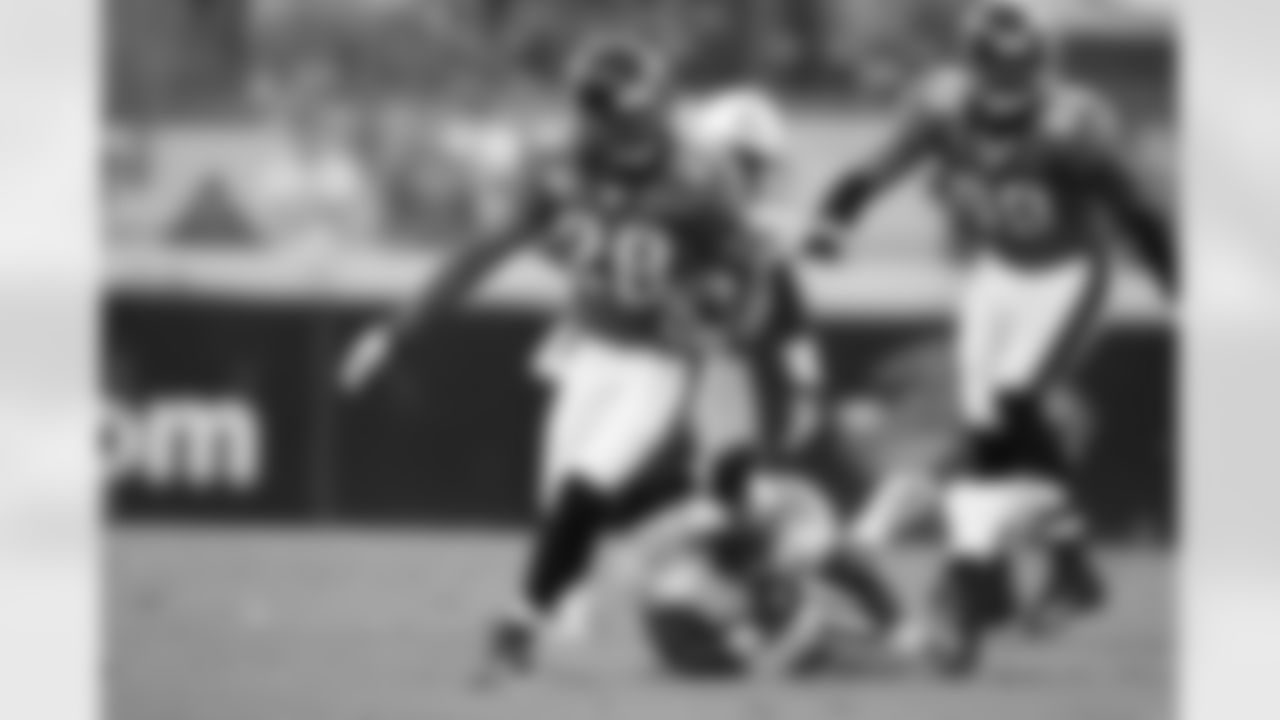 28 Fred Taylor