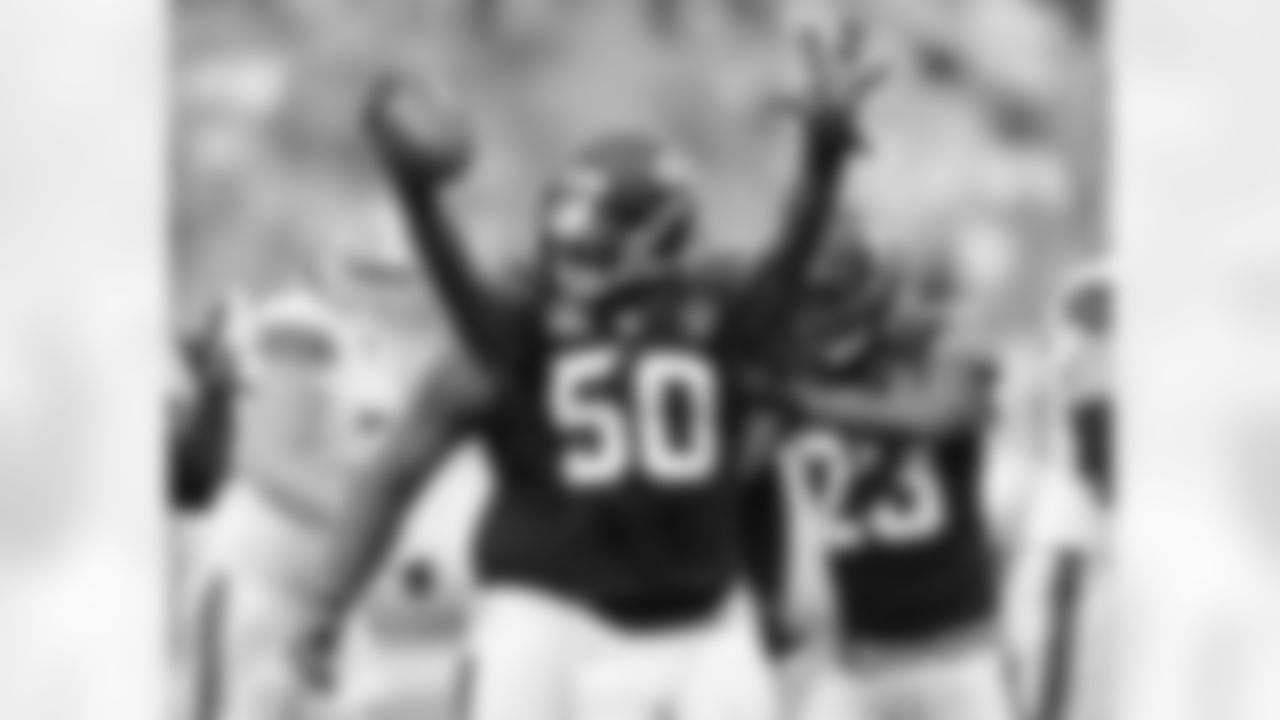 Telvin Smith