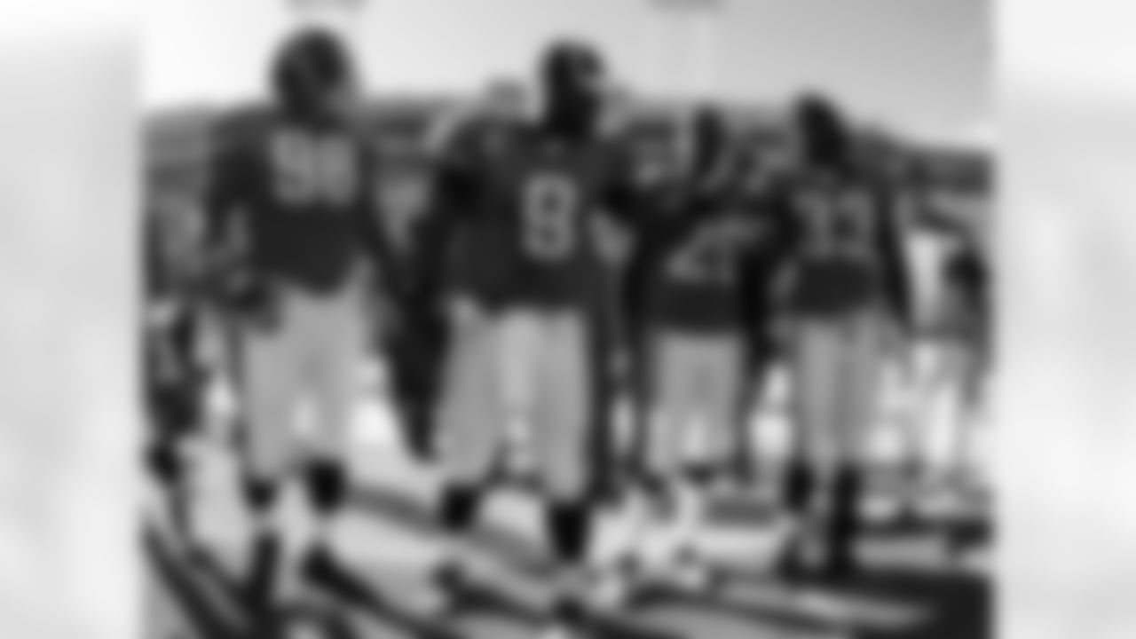 98 John Henderson, #9 David Garrard, #29 Brian Williams, #33 Greg Jones