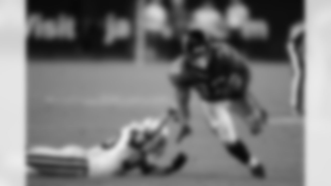 32 Maurice Jones-Drew