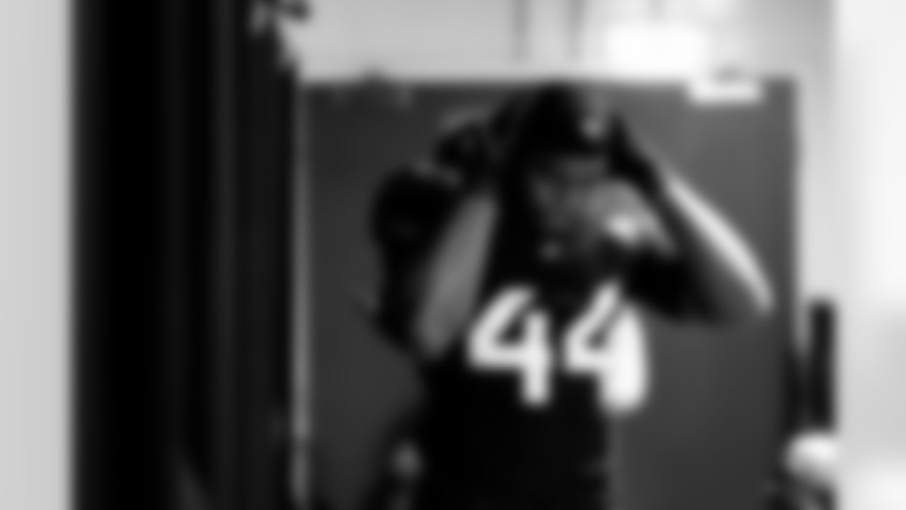 Jacksonville Jaguars vs. Atlanta Falcons
OLB Travon Walker (44)